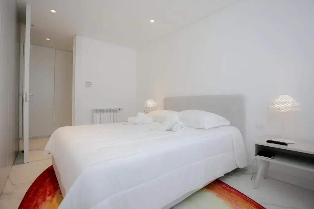 Sea Side Luxury Apartment