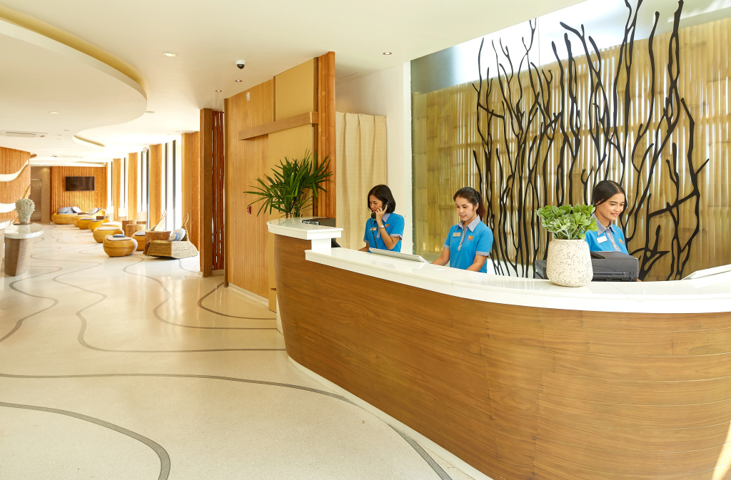 Bandara Beach Resort, Phuket