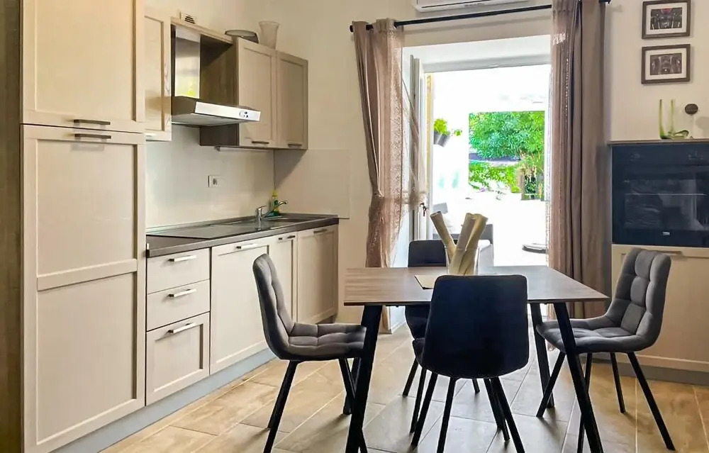 Amazing Apartment in Pula With Wifi and 2 Bedrooms