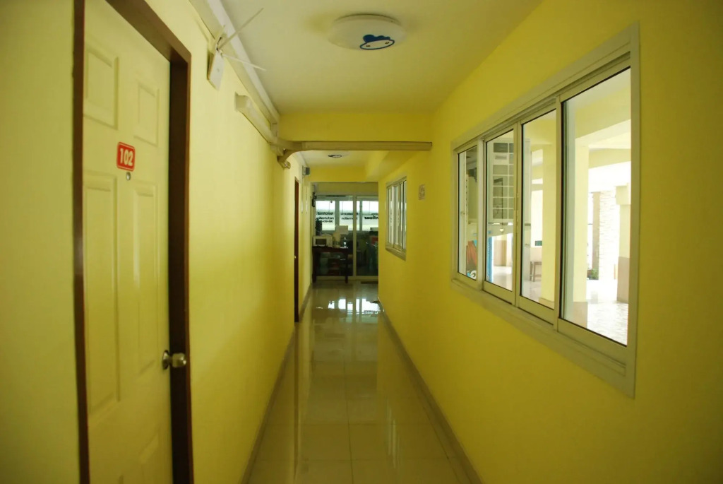 Sirasit 999 Mansion