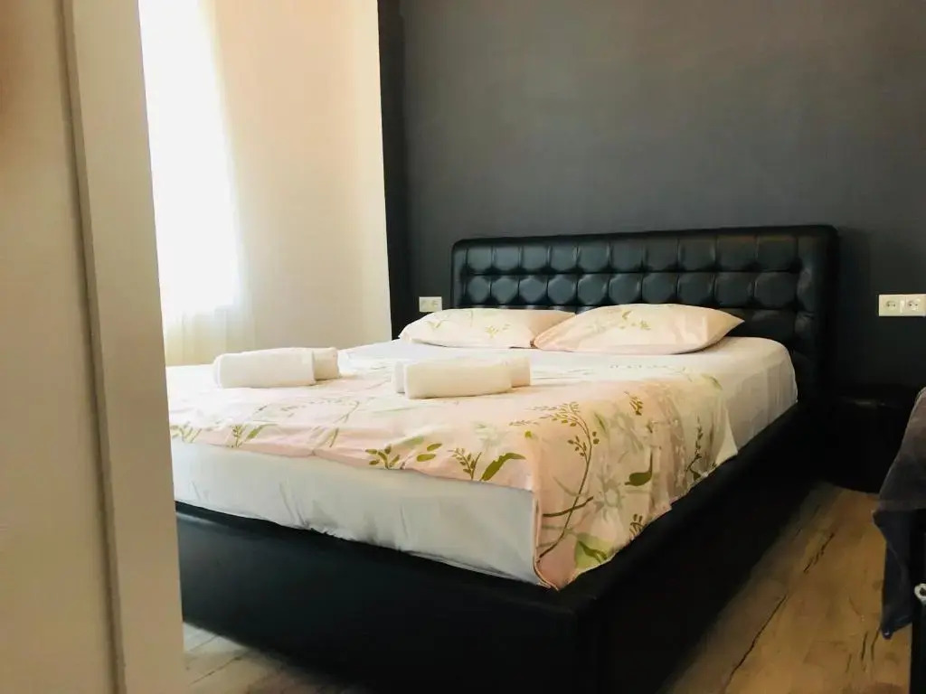 Iraklis Apartment
