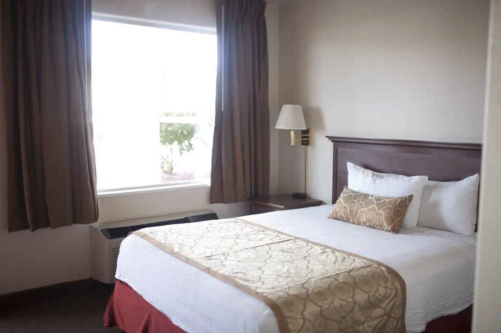 St. George Inn and Suites