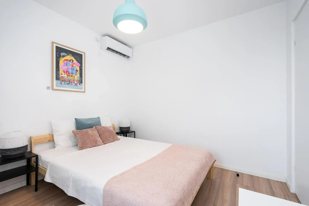 Spacious 2 Bdr Flat in the Old Town
