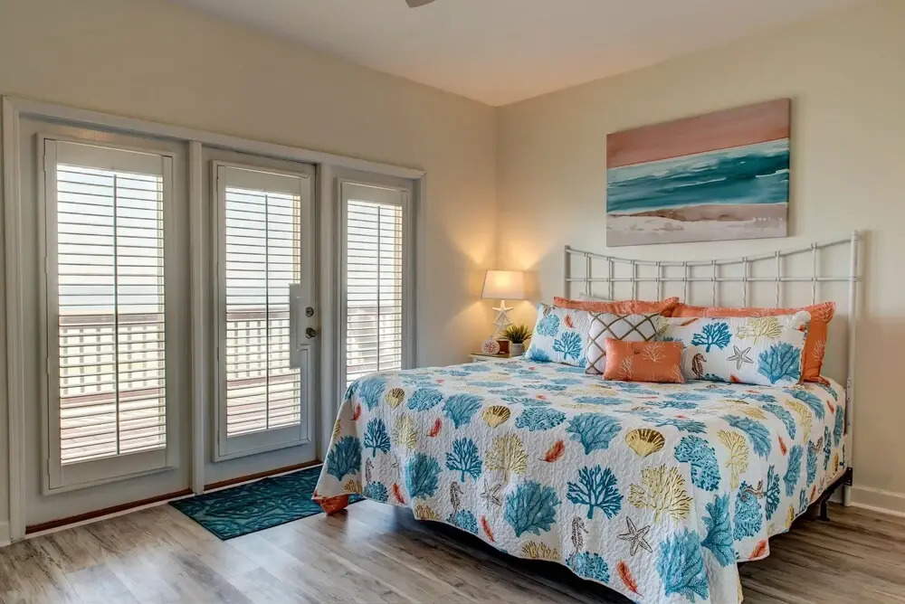 Dauphin Charm - Gulf Front! Pet Friendly - Wrap Around Porch With Observation Deck And Outdoor Seating 4 Bedroom Home by RedAwning