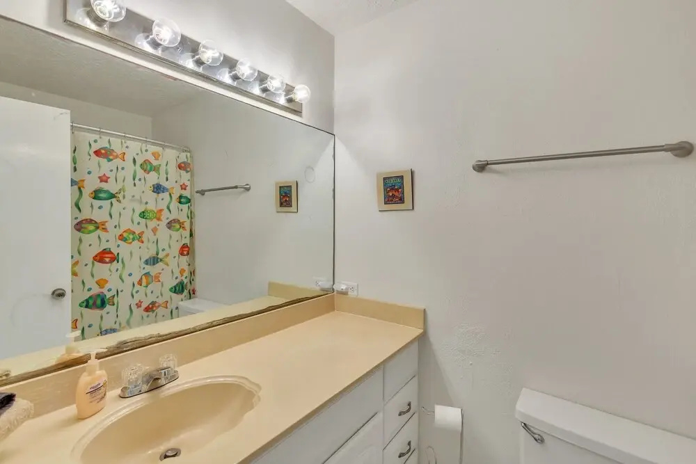 Alsup House In Jamaica Beach 3 Bedroom Home by Redawning
