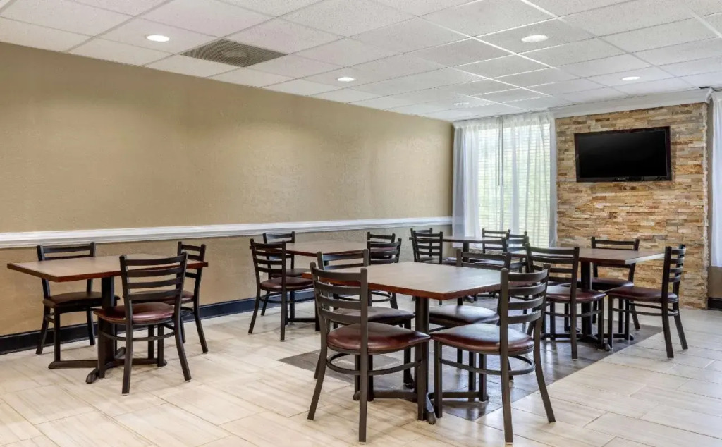 Quality Inn & Suites Lexington South