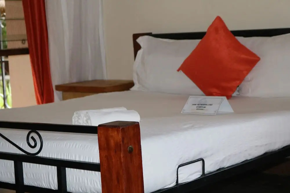 Tisa Suites & Lounge