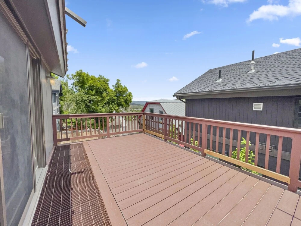 1010 Skiers Paradise At Lowell! Walk To The Slopes Of Park City Mountain! 2 Bedroom Home by RedAwning