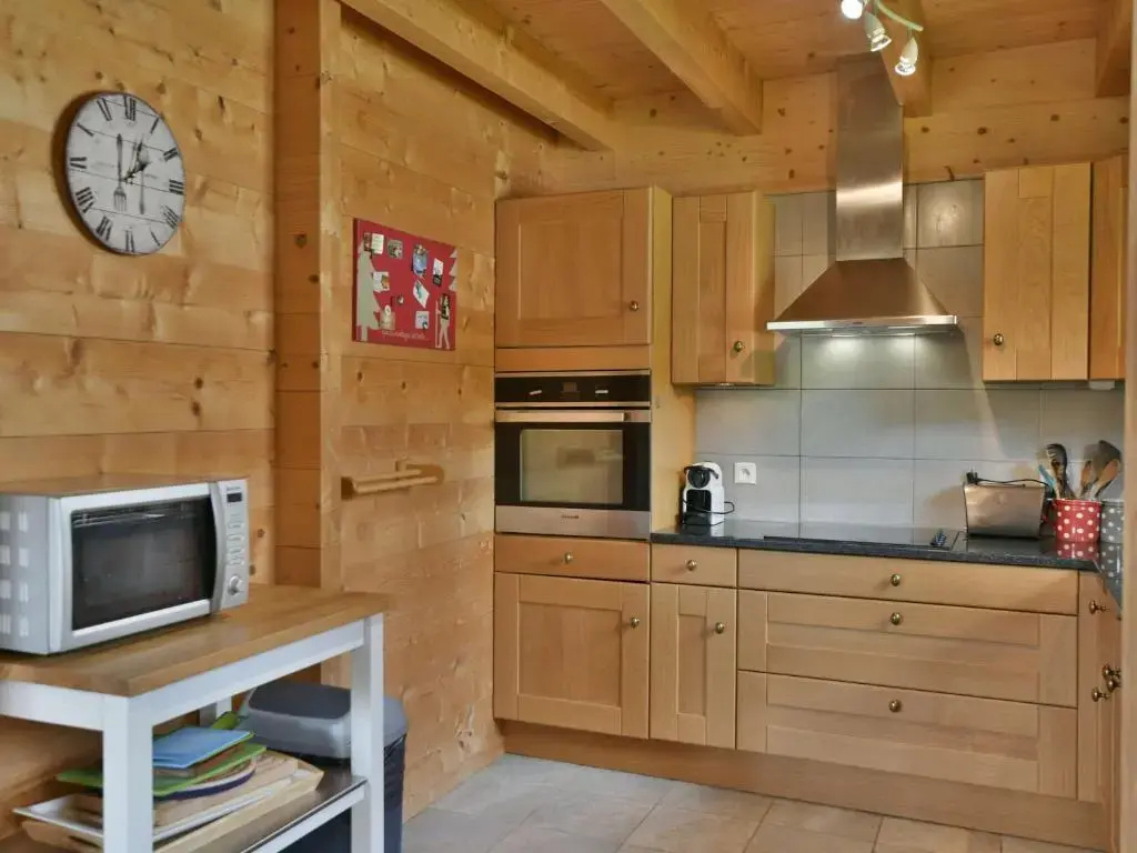 Chalet Le Grand-Bornand, 6 pièces, 8 personnes - FR-1-391-47