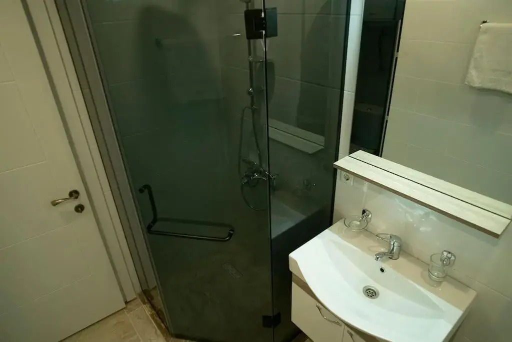 Leo Group Apartment 14-295 Sunrise Batumi