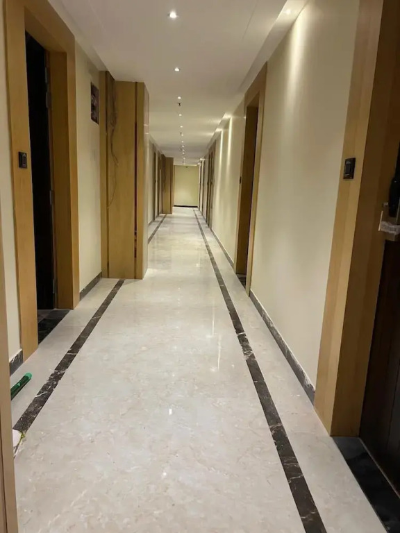 Frosty Fern Hotel & Resort