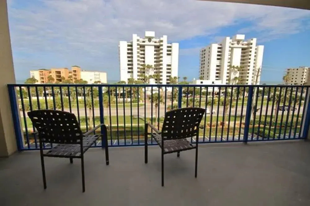 Oceanwalk 12-406 Apartment 2