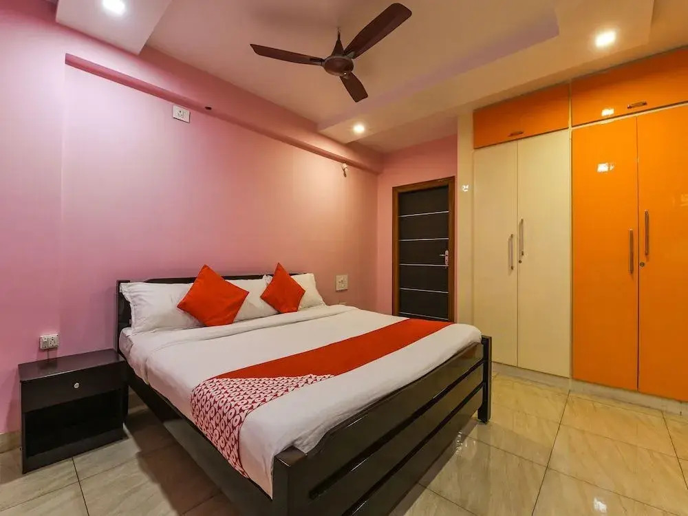 Sree Sai Surya Service Apartment by OYO Rooms
