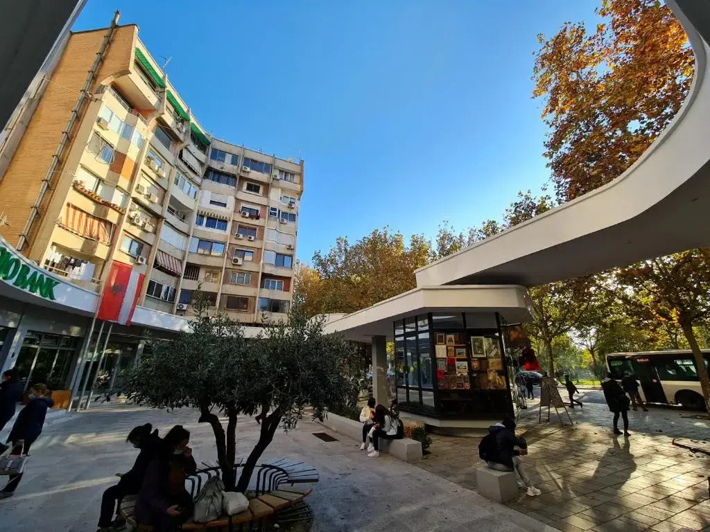 9 Katëshet Apartment