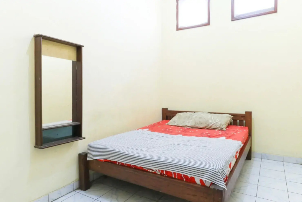 Erysa Hotel