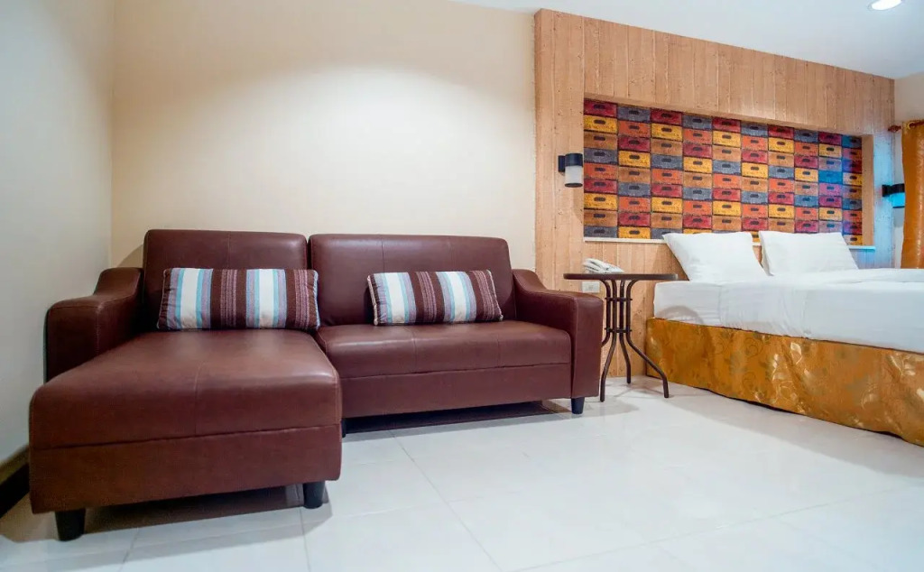 Chic Inn Thamuang