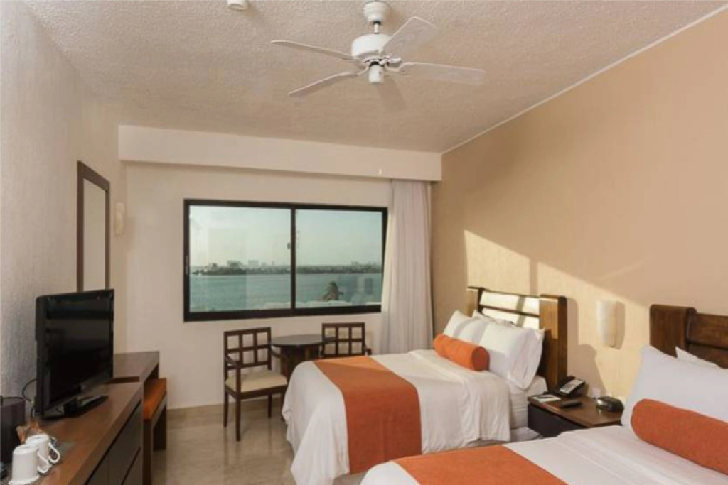 Flamingo Cancun All Inclusive