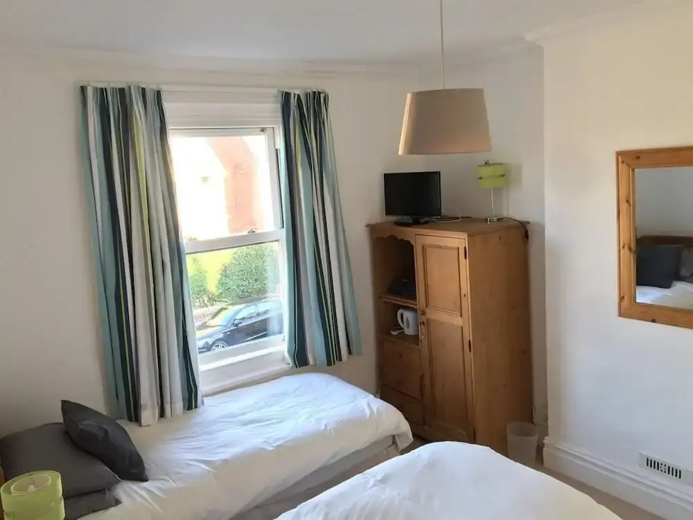 Vernon Lodge