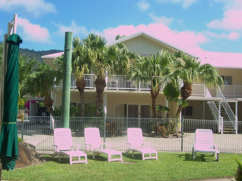 Sailz Boutique Holiday Villas