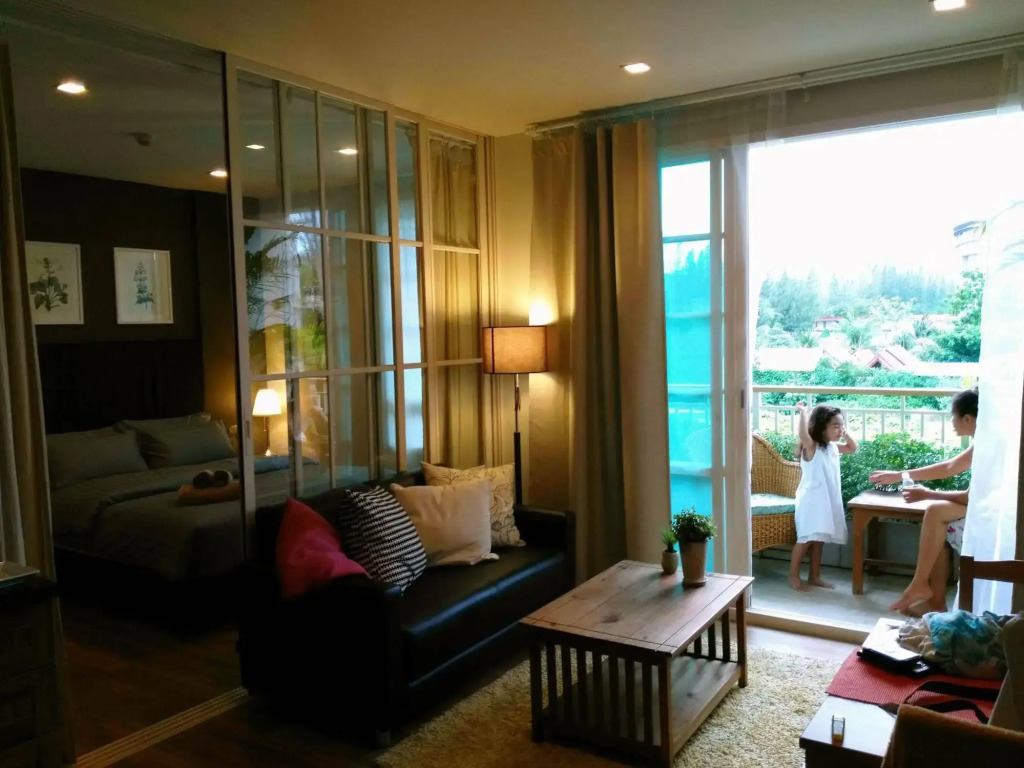 Autumn Hua Hin - The Sunset Room