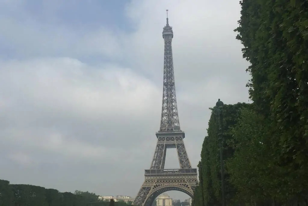 Loft de 2 chambres 5 minutes de la Tour Eiffel