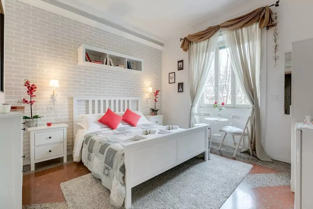 Moonlight Inn Guesthouse