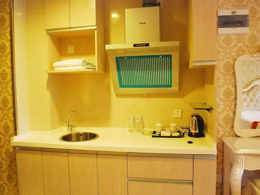 Chongqing Lijing Business Hotel