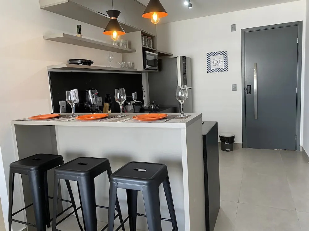 Bela Hospedagem - Lindo flat no Box 150