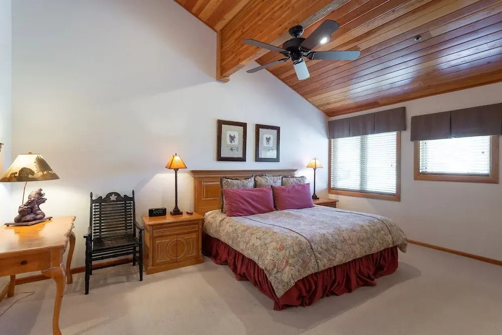 Double Eagle at Deer Valley Resort - Three Bedroom Condo with Hot Tub #17 3 Condo