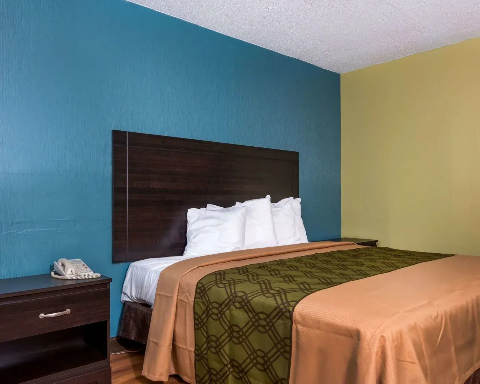 Royal Extended Stay Hotel