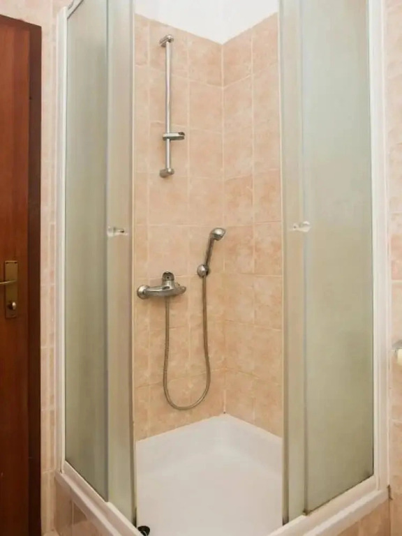 Apartment in Brodarica Near Beach Gaj