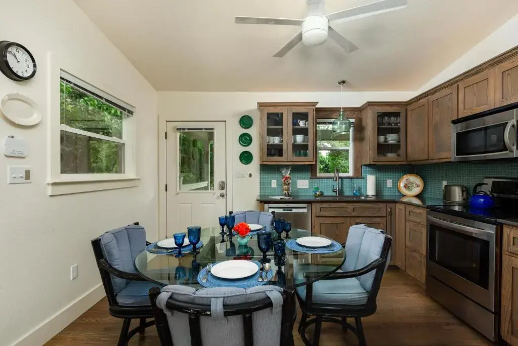 Bear Creek Cottage