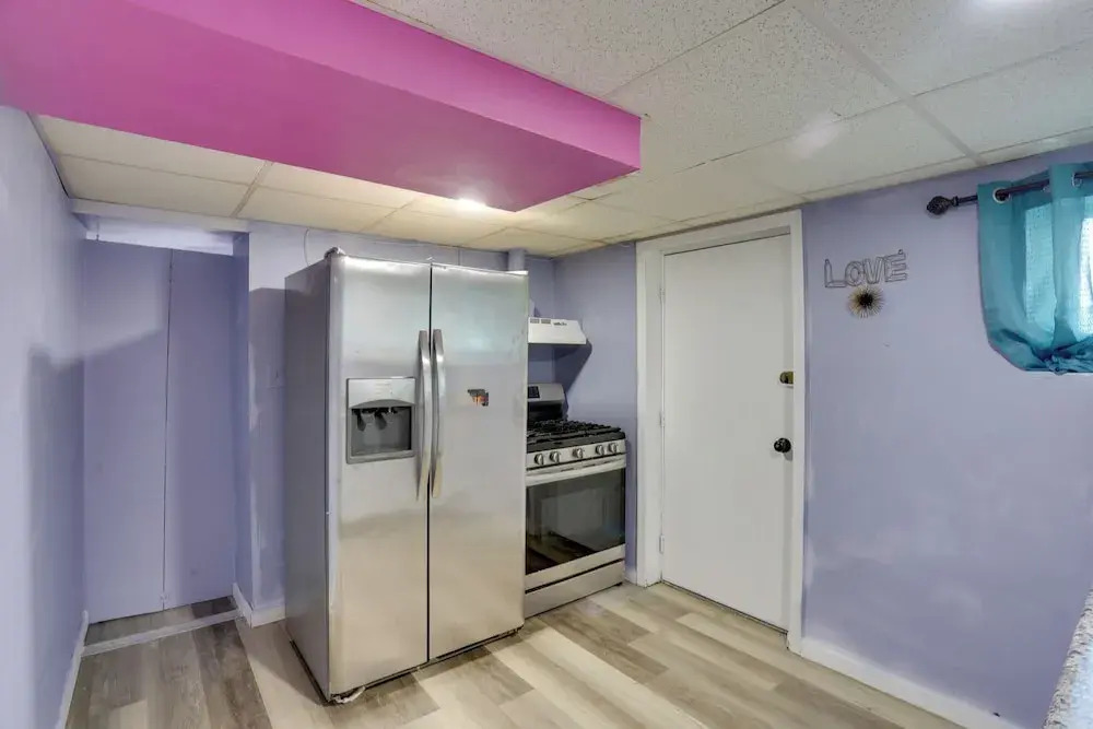 9 Mi to Midtown: Convenient Harrisburg Apt