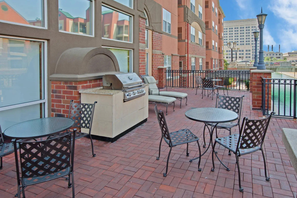 Residence Inn Indianapolis Downtown on the Canal
