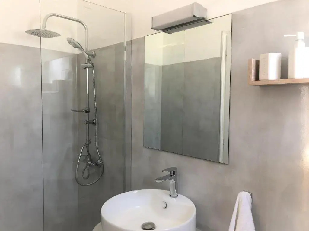 Brand New Cozy Studio with Balcony at the center of Naousa