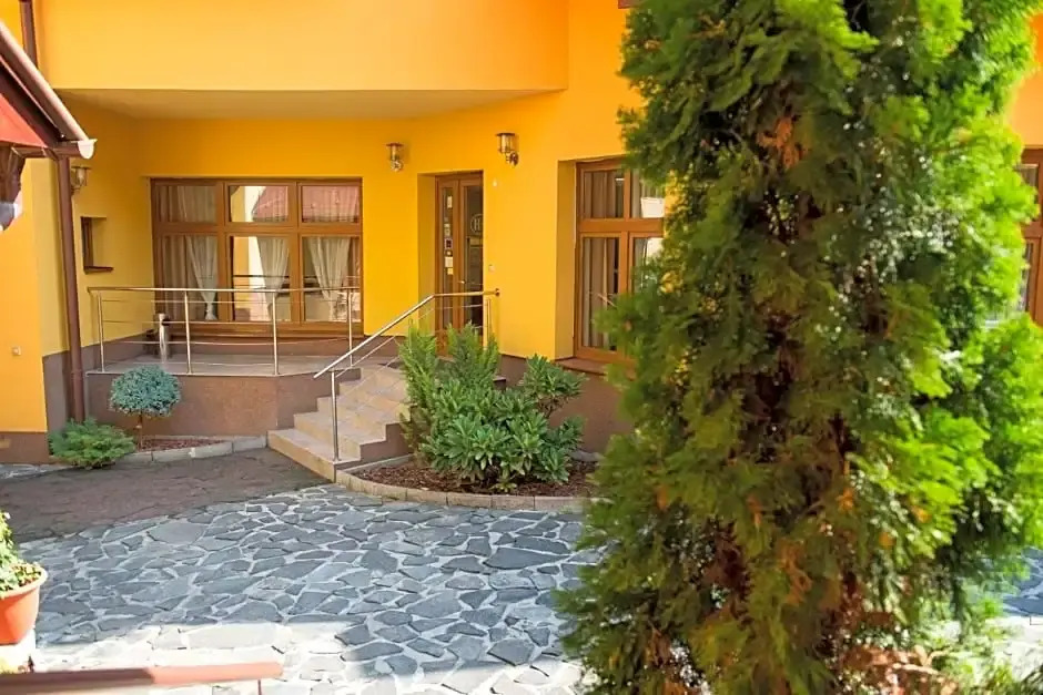 Hotel Clavis