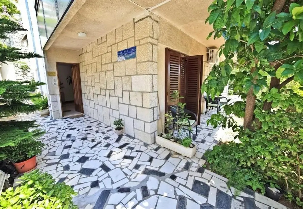 Dragi - Great Location & Comfortable - A3