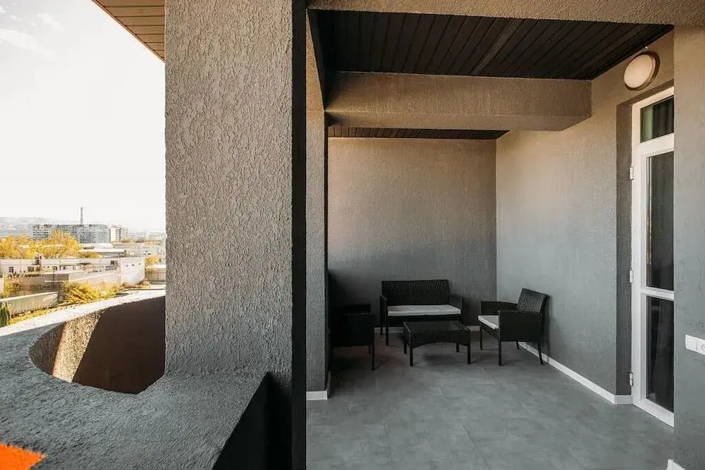 Apart Hotel West
