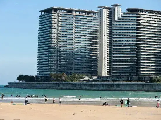Sun Moon Star Surf Sea View Resort (Wanning Sun Moon Bay Branch)
