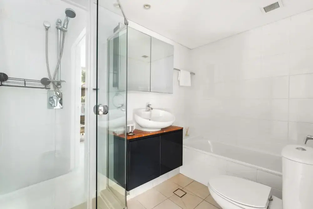 Stylish 1-bed in the Heart of Sydney's Inner West