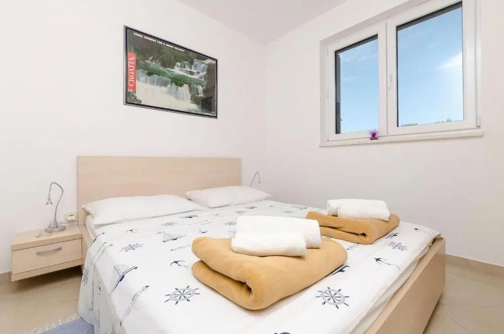 Apartments Dragica