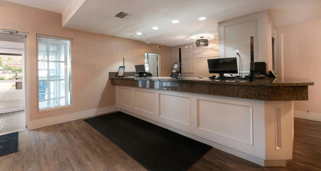 Prestige Golden Hotel