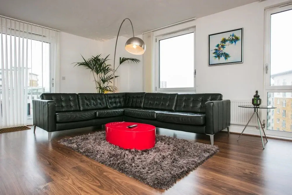 3 Bedroom Apartment With City View