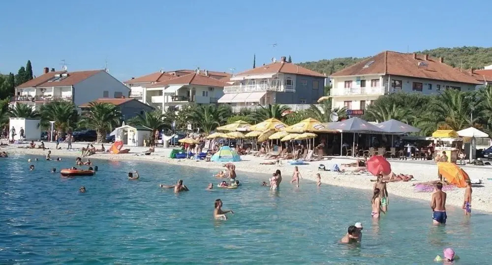 Apartments and Rooms Copacabana