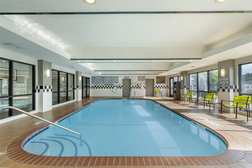 Best Western Plus Castlerock Inn & Suites