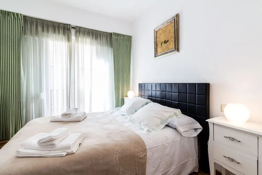 IMEDA Apartamentos Piedra Santa