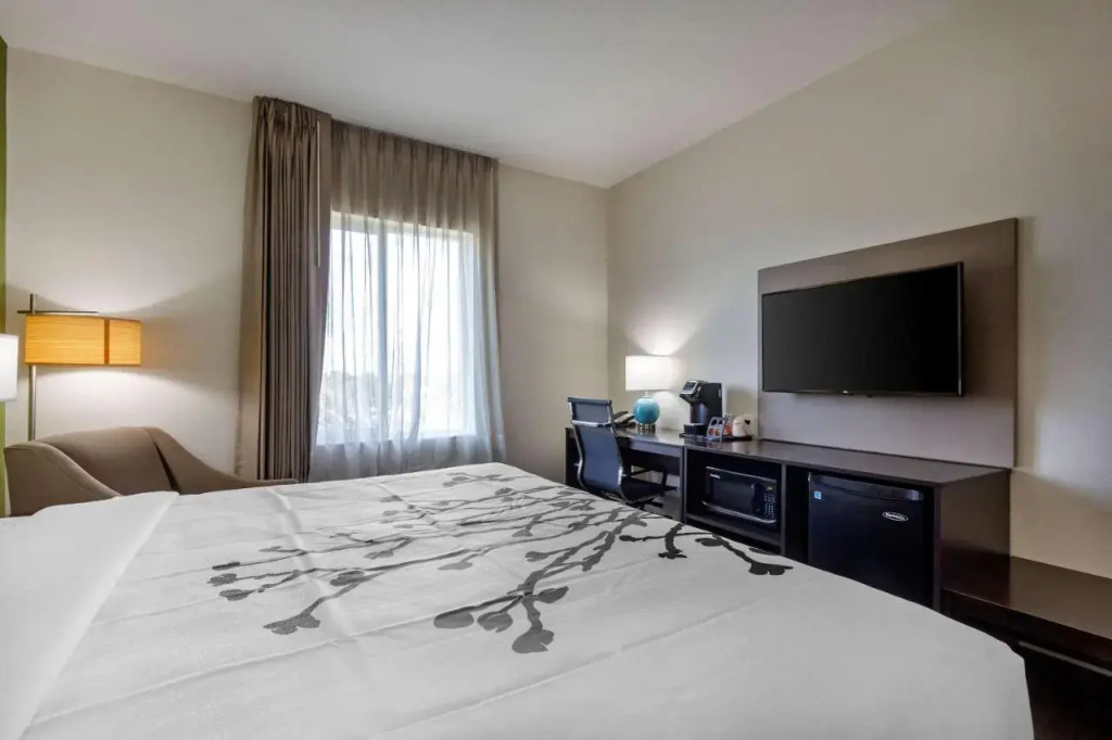 Macdill Motel