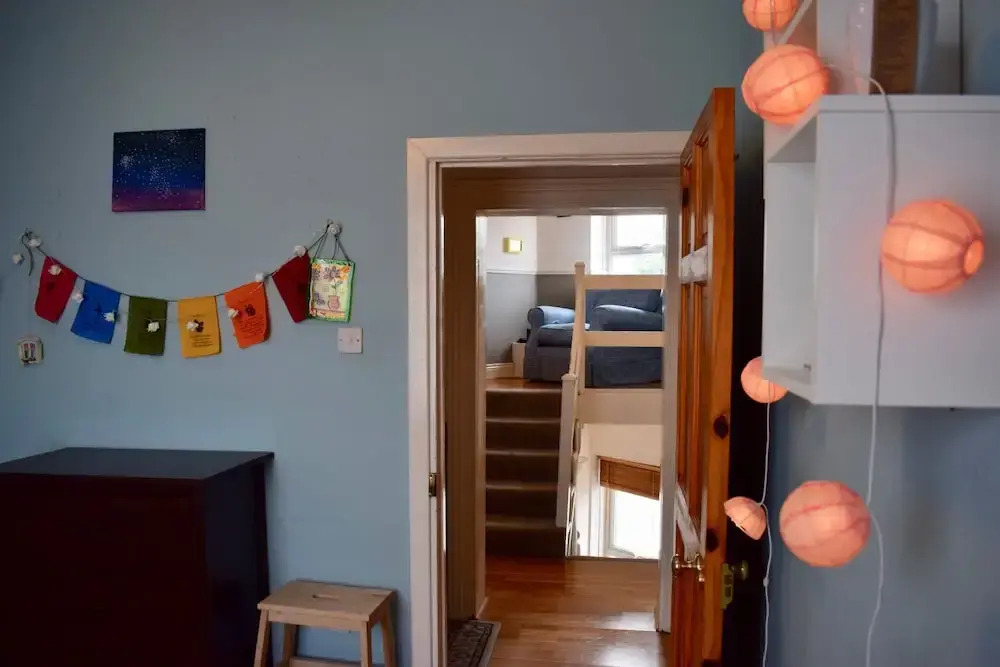 3 Bedroom House Near Portobello