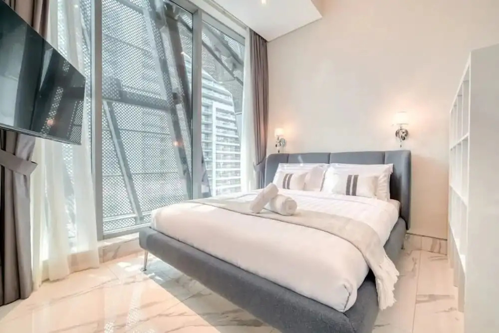 Stunning J-One Tower Studio