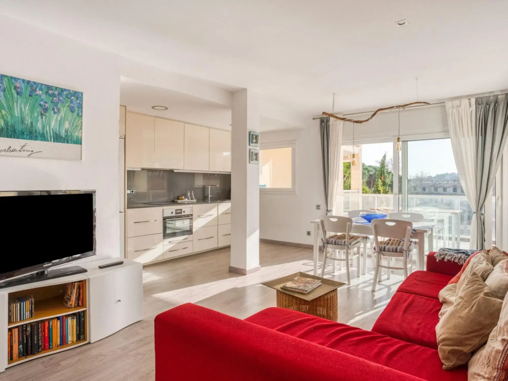Nice apartment in S'Agaró with pool